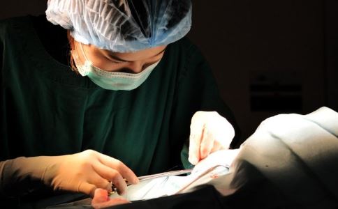 招聘女大学生实为敲诈和组织卖淫